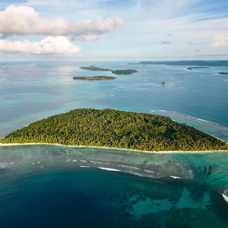 Ira Bungalows Pulau Banyak Alaban 外观 照片