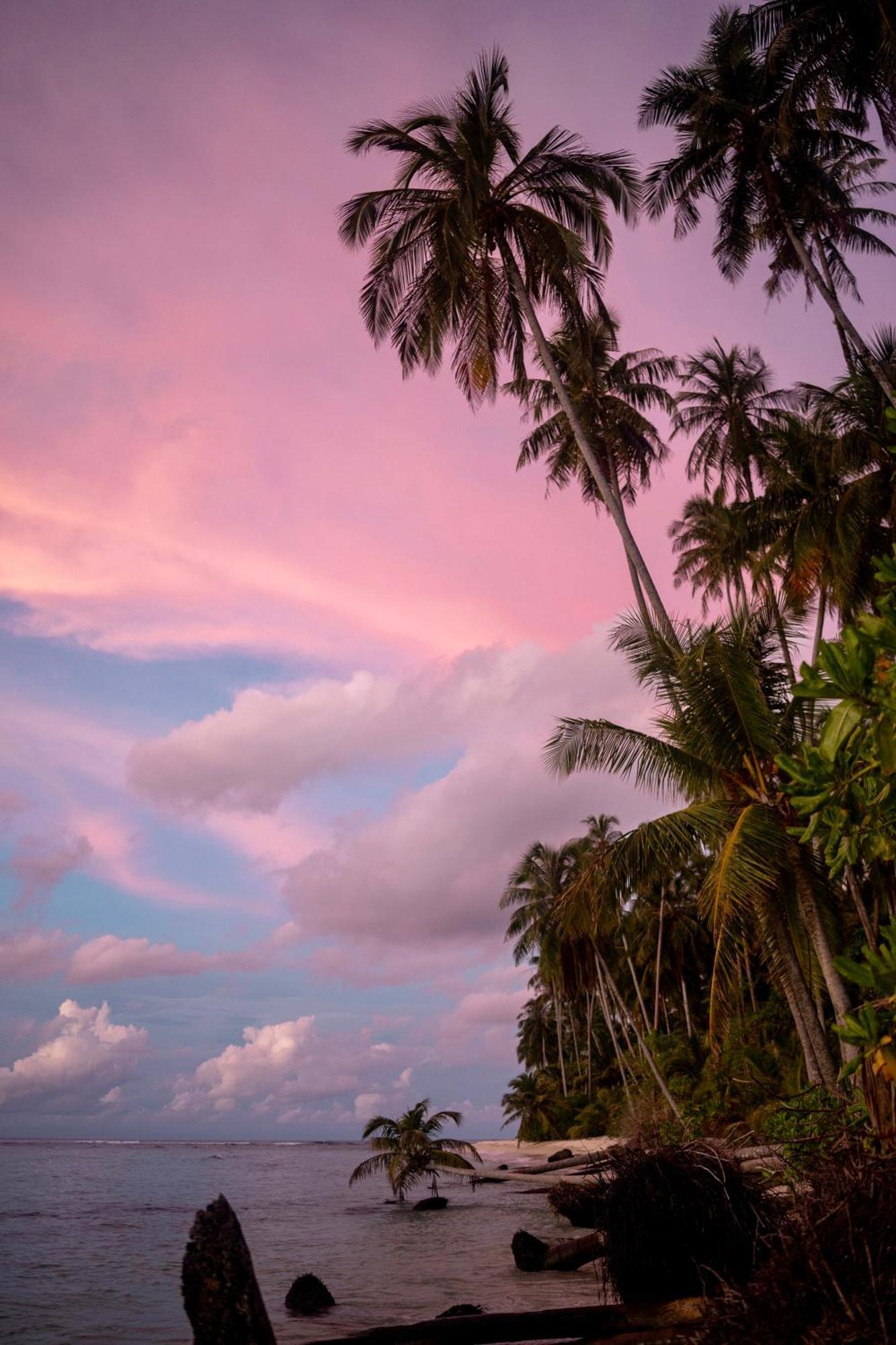 Ira Bungalows Pulau Banyak Alaban 外观 照片