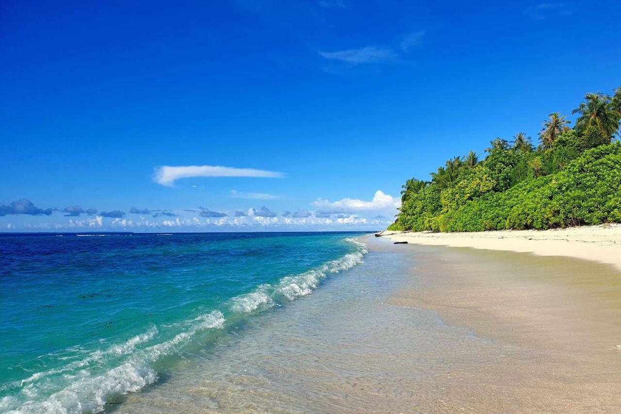 Ira Bungalows Pulau Banyak Alaban 外观 照片