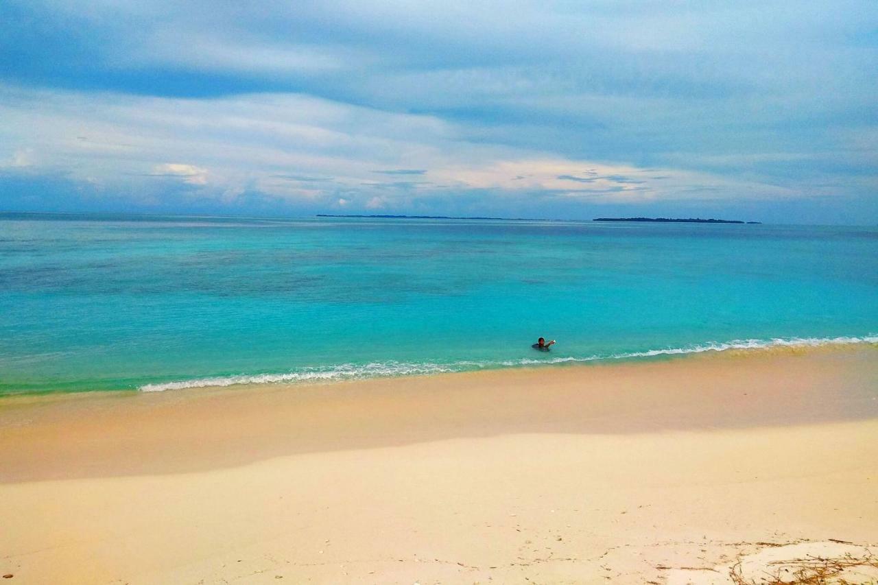 Ira Bungalows Pulau Banyak Alaban 外观 照片