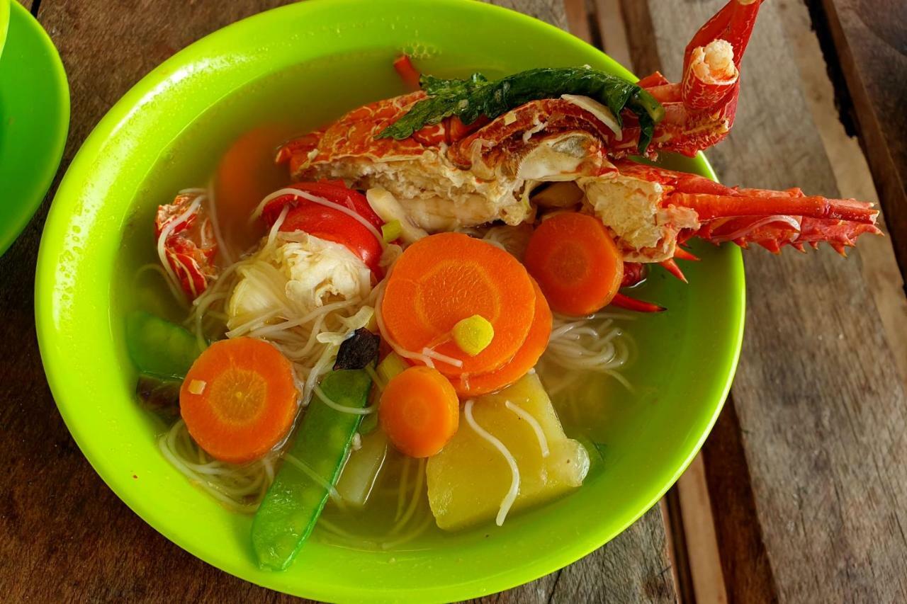 Ira Bungalows Pulau Banyak Alaban 外观 照片