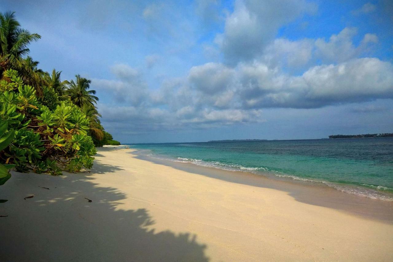Ira Bungalows Pulau Banyak Alaban 外观 照片